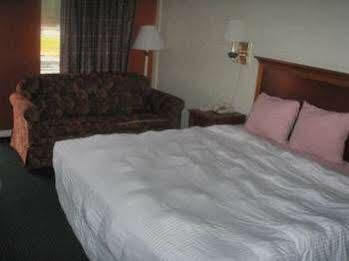 Applegate Inn Cleveland Ngoại thất bức ảnh